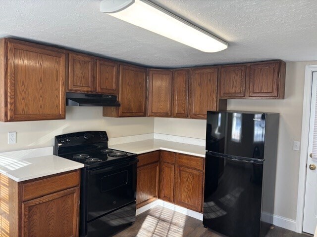 Foto del edificio - 12 Ayer Rd