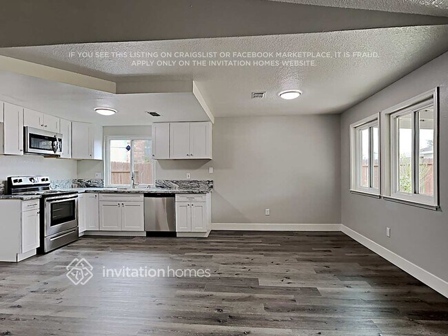 Foto del edificio - 7608 Darla Way