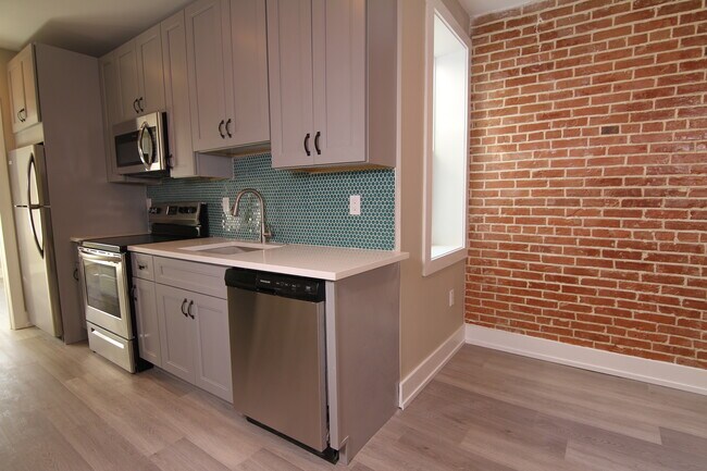 Foto del edificio - 2706 Wharton St