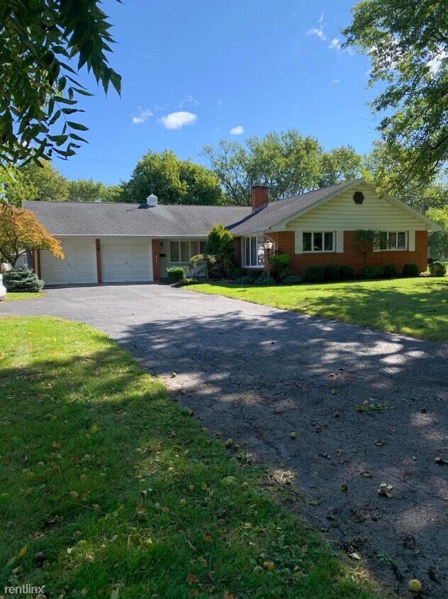 Primary Photo - 3 br, 2 bath House - 1515 Brookside Dr