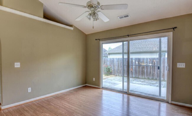 Building Photo - 5312 Sun Coast Dr