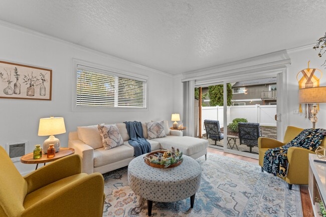 Building Photo - 1938 NW 143rd Ave