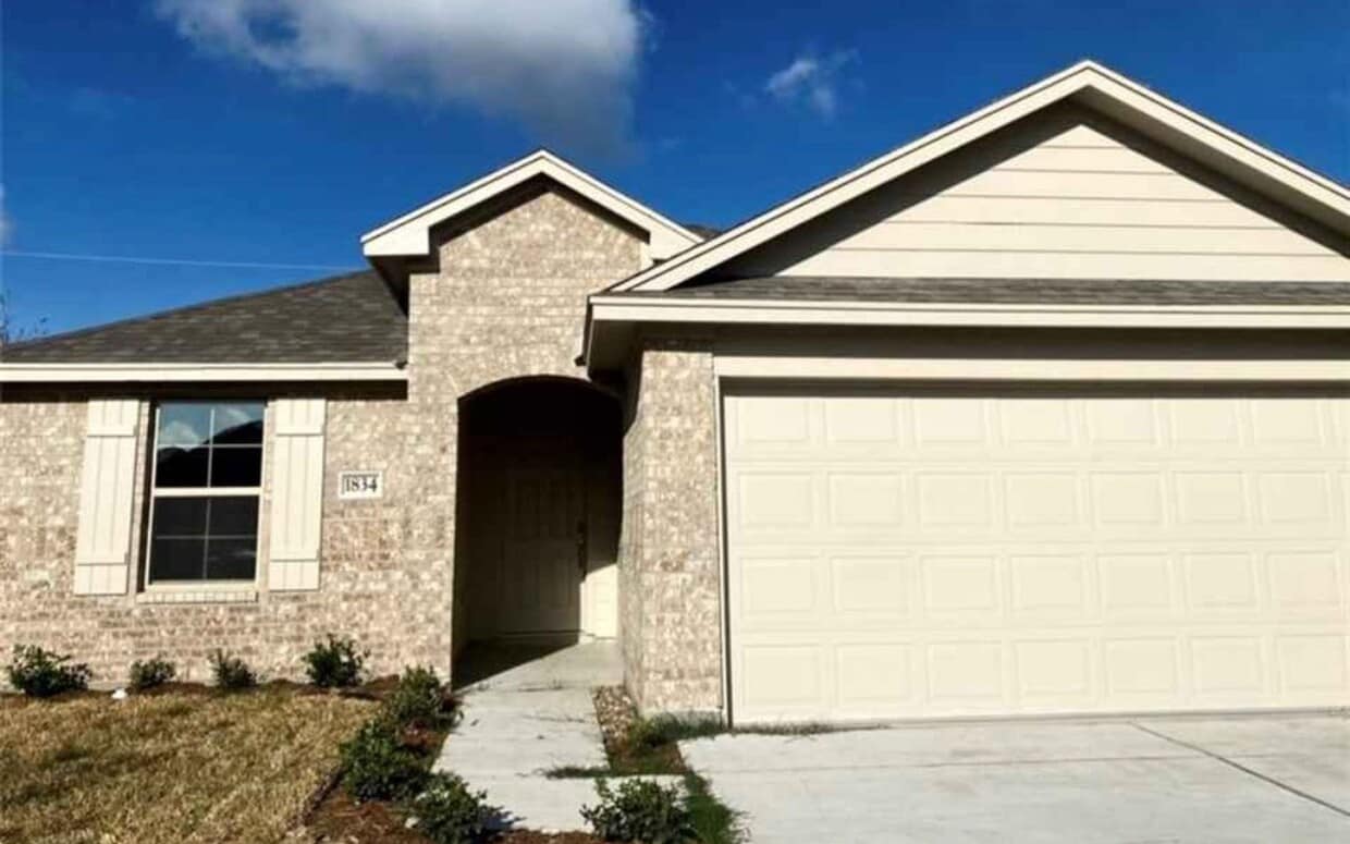 Foto principal - New Construction Home Move in Ready!