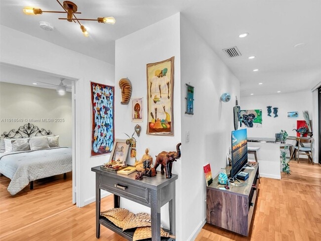 Foto del edificio - 3558 Magellan Cir