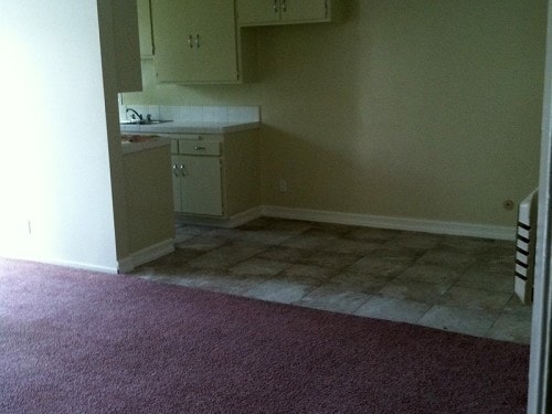 Building Photo - 14810 Halldale Ave