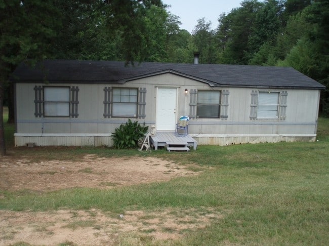 Building Photo - 85-93 Cantrell Dr
