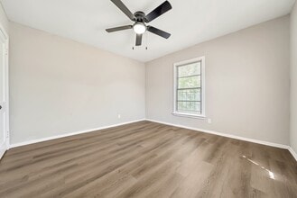 Building Photo - 2619 Nettleton St