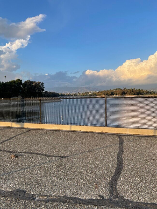 Building Photo - 1432 Westerly Ter