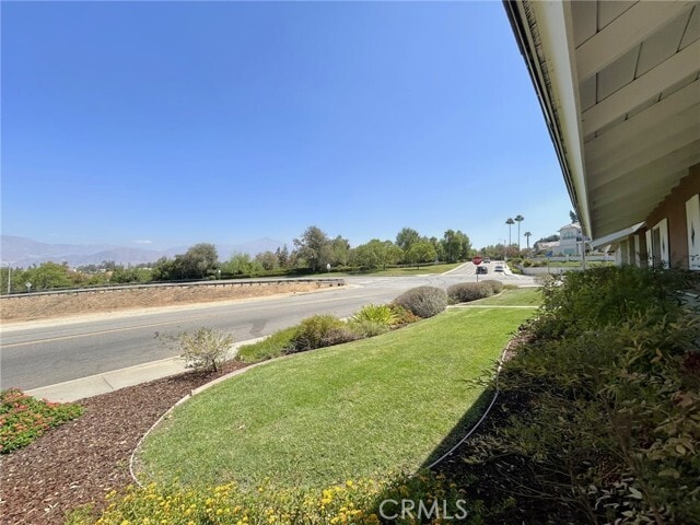 Building Photo - 238 E Sunset Dr N