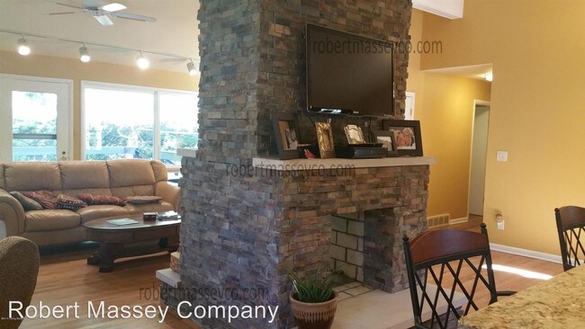 Building Photo - 3 br, 2 bath House - 5802 Bonfire Drive