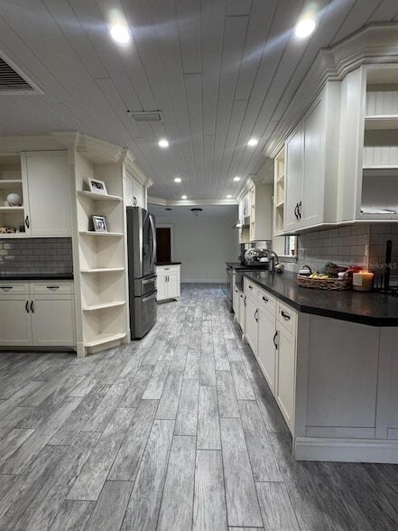 Foto del edificio - 581 Woodlawn Terrace