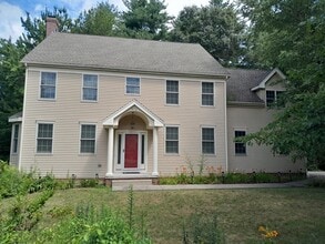 Building Photo - 373 Littlefield Ln