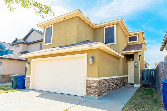 Building Photo - 4316 Ramona Dr