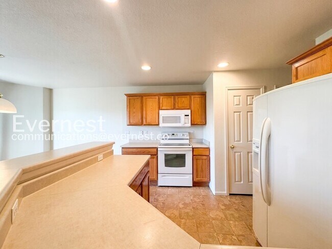 Foto del edificio - 5849 Turnstone Pl