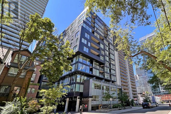 Photo principale - 17-917 Dundonald St