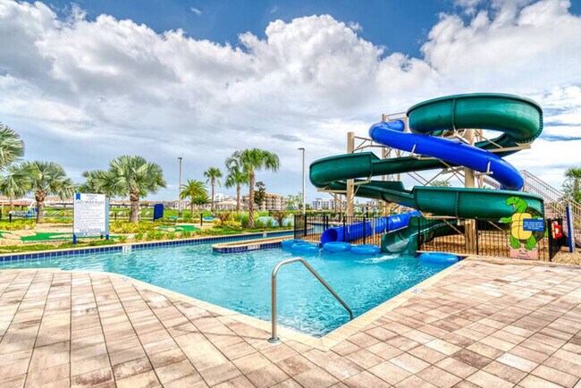 Building Photo - 4924  Beautiful Townhome Private Pool Disney