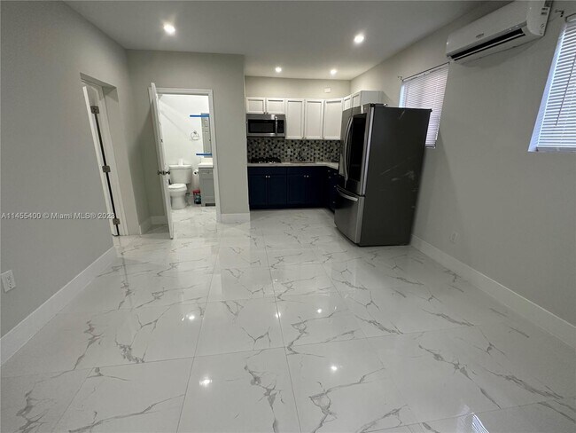 Foto del edificio - 1301 NW 99th St