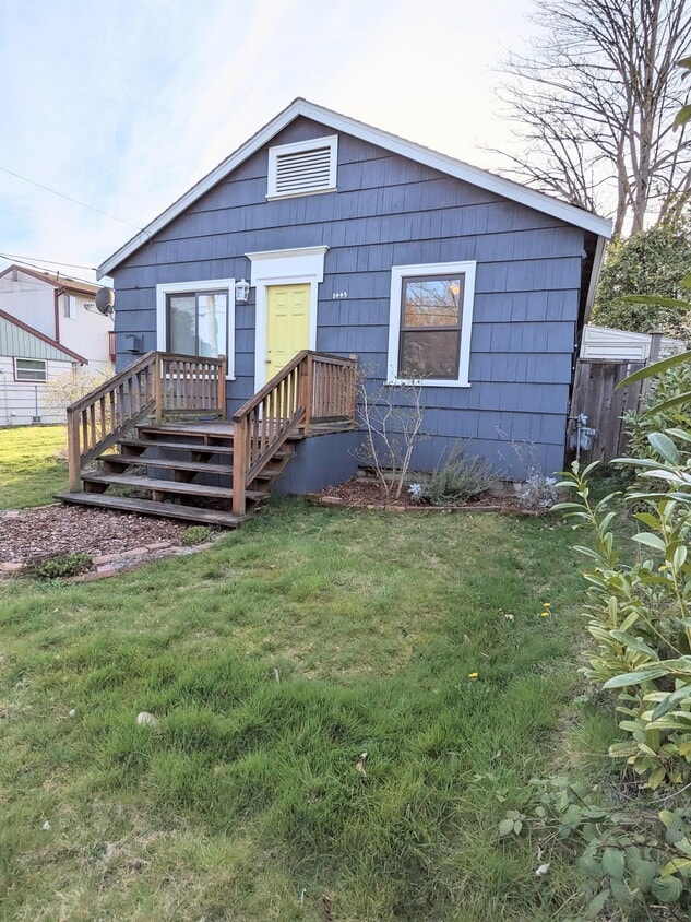 8445 55th Ave S, Seattle, WA 98118 House Rental in Seattle, WA