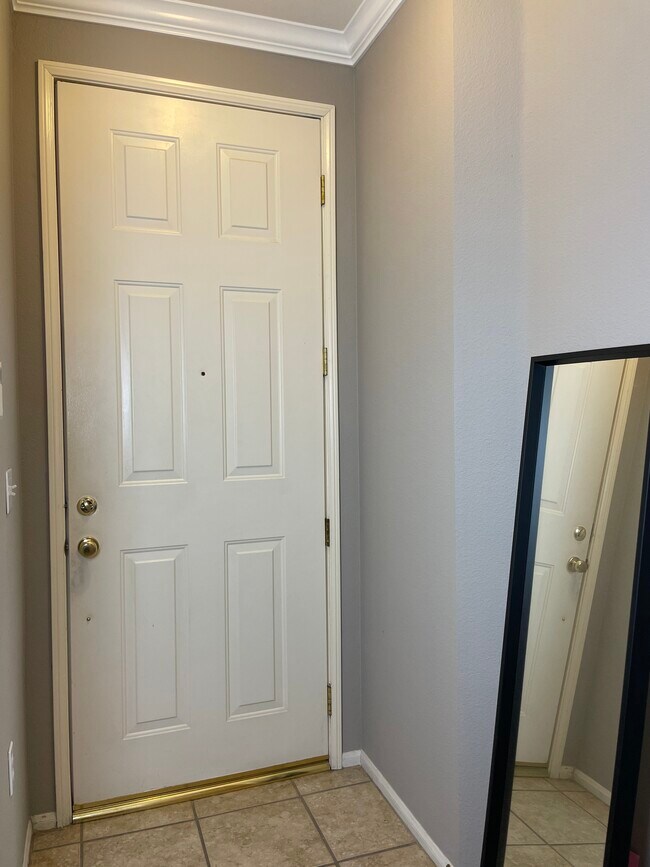 Foto del edificio - 4600 Don Lorenzo Dr