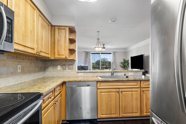 Photo - 2016 Alta Meadows Ln Townhome