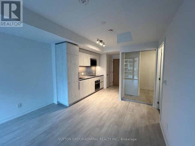 Photo du bâtiment - 35 Parliament St