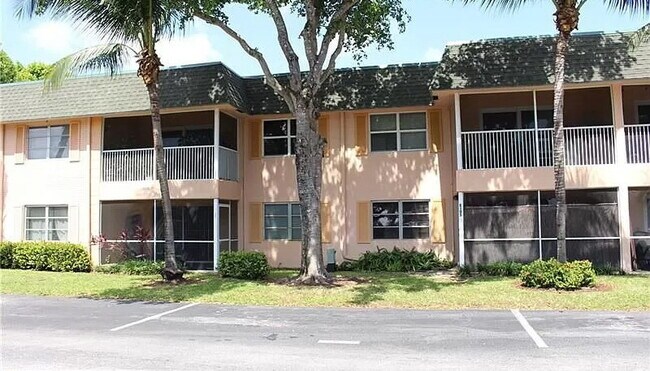 Foto del edificio - 760 SE 2nd Ave