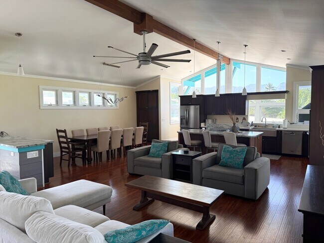 Building Photo - 362 - MA