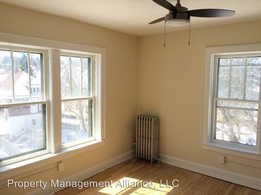Building Photo - 407 Stolp Ave
