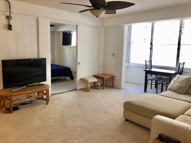 Building Photo - 410 Nahua St