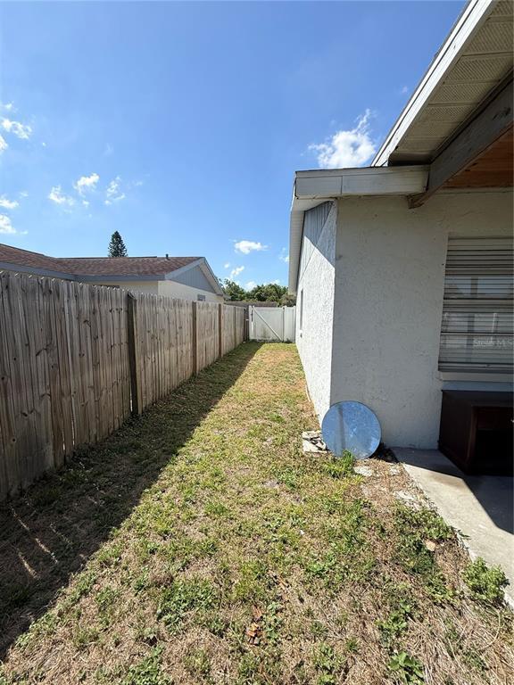 Building Photo - 600 6th Ave SE