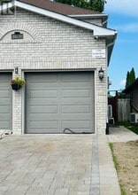 Building Photo - 1120 Leslie Dr