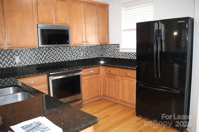 Foto del edificio - 541 Jetton St