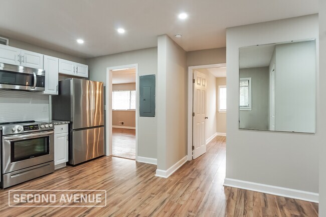 Foto del edificio - 325 16th Ave SW