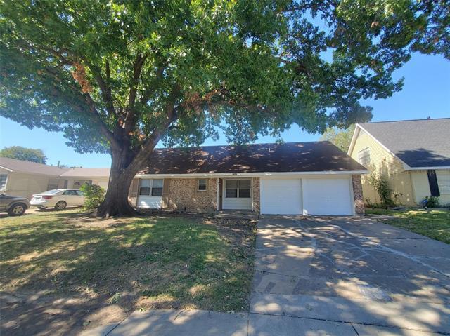Building Photo - 2847 Linhaven Dr