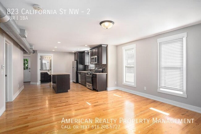 Building Photo - 823 California St NW