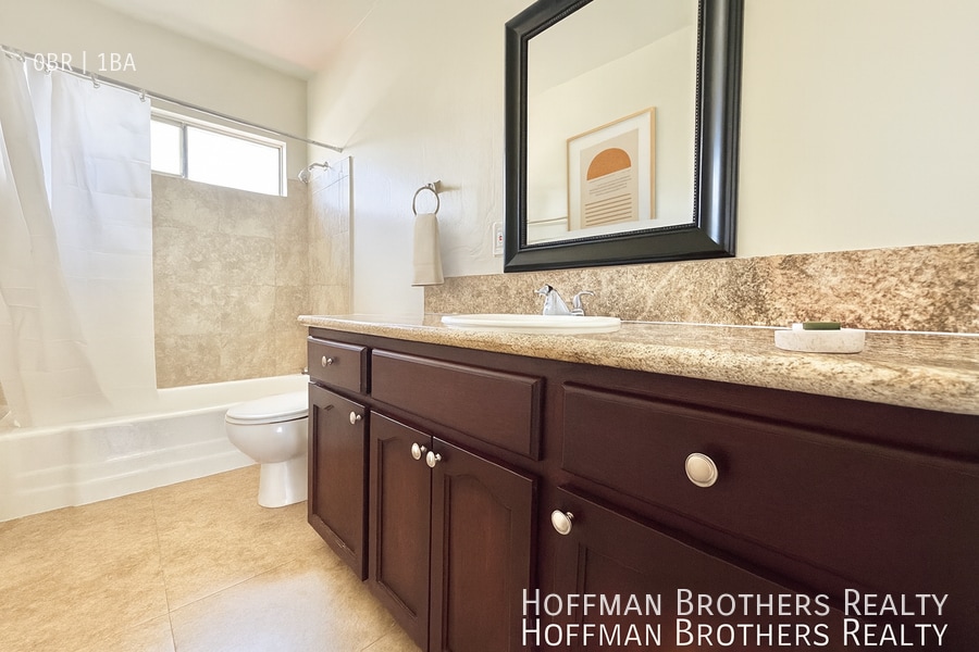 Building Photo - 7343 Sepulveda Blvd