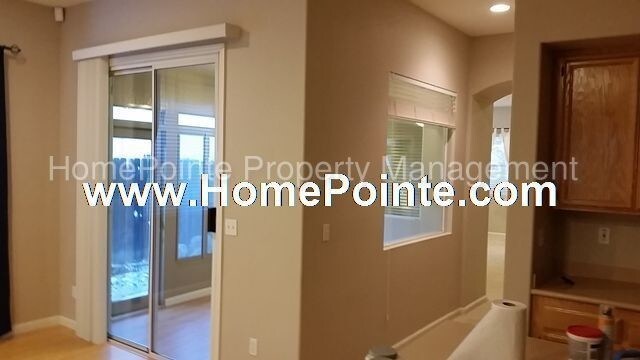 Foto del edificio - 3629 Anthea St