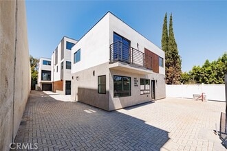 Building Photo - 1857 Crenshaw Blvd