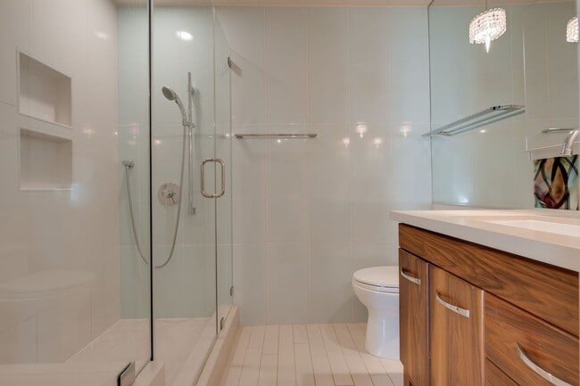 Building Photo - Charming 3 Bedroom Single-Story with Firep...