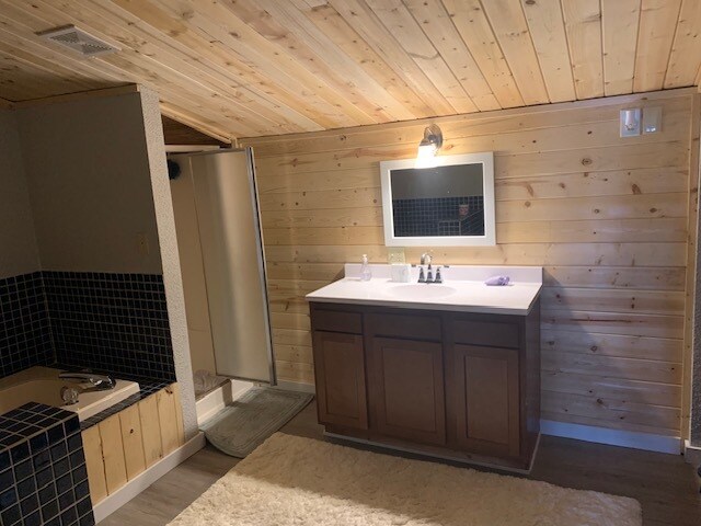 Foto del edificio - 807 E South Ave