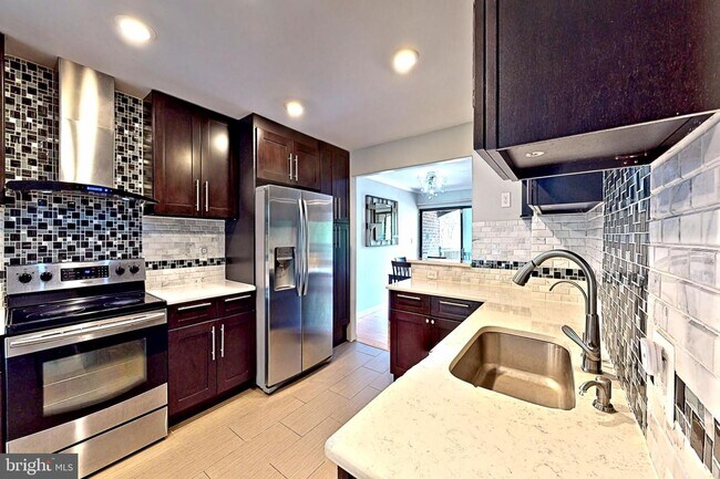 Foto del edificio - 4912 Herkimer St