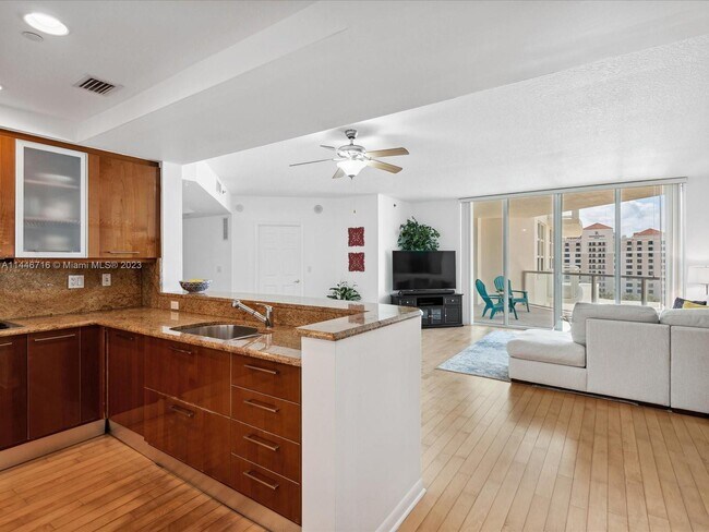 Foto del edificio - 1819 SE 17th St