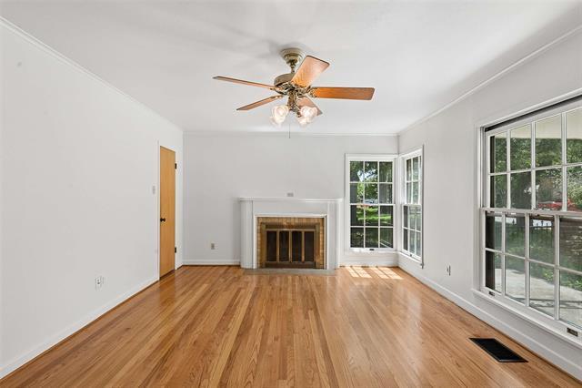 Building Photo - 3616 Harwen Terrace