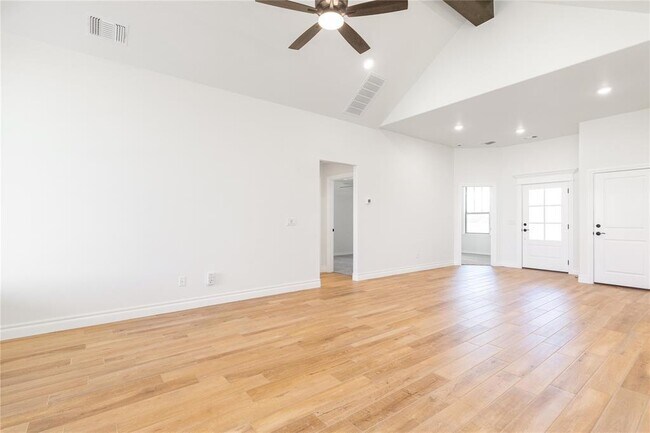 Foto del edificio - 13413 Open Air Ln