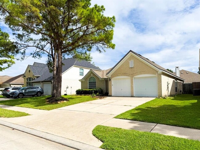 Building Photo - 2931 Quail Hawk Dr