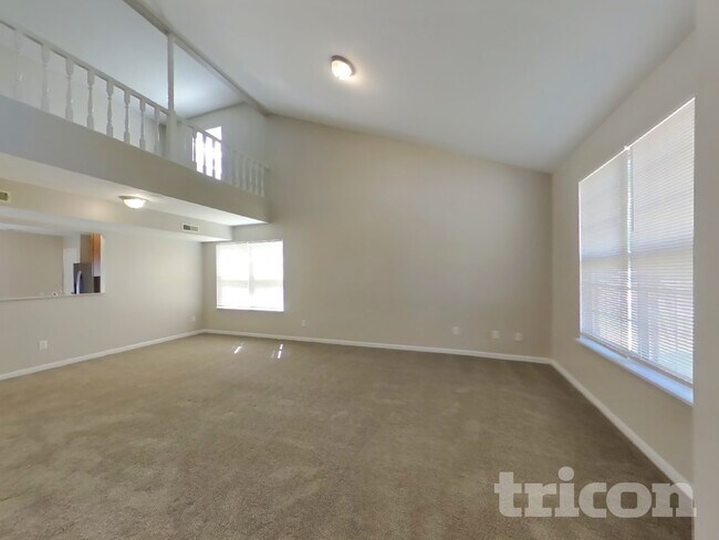 Building Photo - 2207 Goldeneye Cir