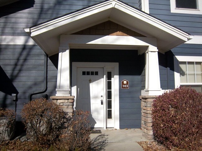 Building Photo - 2109 Owens Ave