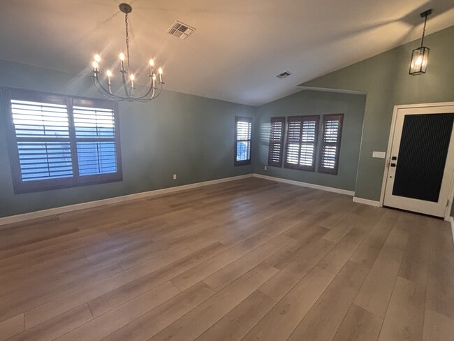 Foto del edificio - 3570 E Kesler Ln