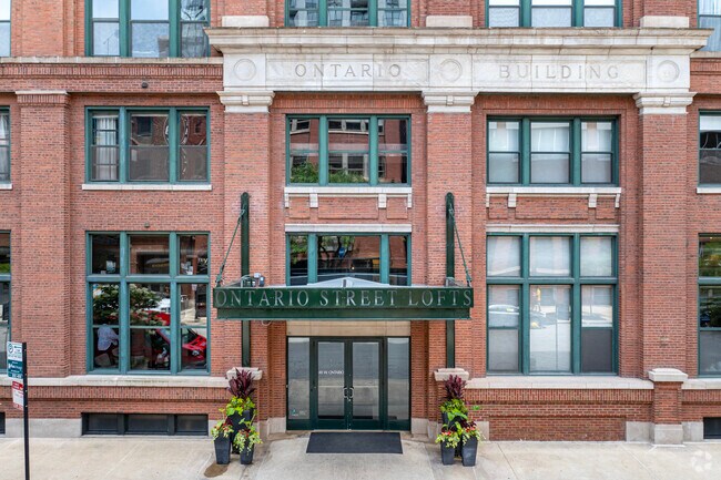 Entrada - Ontario St. Lofts