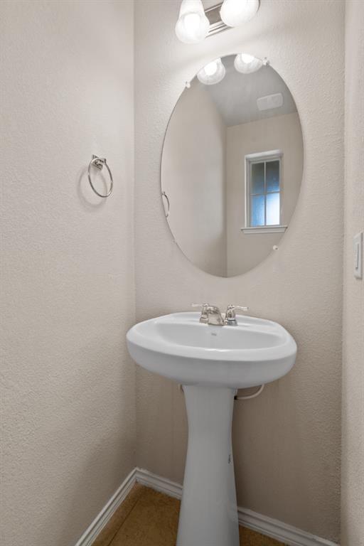 Foto del edificio - 119 Buescher Cove